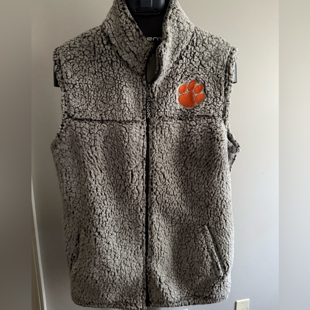 Clemson Gray Sherpa Full Zip Vest 
VGUC SZ 2X